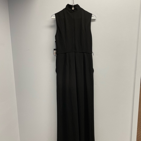 𝅺Tommy Hilfiger Women's Jumpsuit Black Size 2 Mock Neck Belted Button - Picture 9 of 9